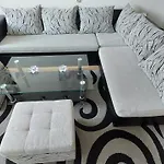 3 Apartment, Center, 1st Floor Flat, Aubg, Wifi, Pc I5 Ssd, Tablet, Androidmitvbox, 3 Led Tvs 200 Channels, Long Terrace, Self-easy-late Check-in Key Box, Before Greece Appartement *