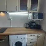 3 Apartment, Center, 1st Floor Flat, Aubg, Wifi, Pc I5 Ssd, Tablet, Androidmitvbox, 3 Led Tvs 200 Channels, Long Terrace, Self-easy-late Check-in Key Box, Before Greece *
