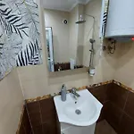 3 Apartment, Center, 1st Floor Flat, Aubg, Wifi, Pc I5 Ssd, Tablet, Androidmitvbox, 3 Led Tvs 200 Channels, Long Terrace, Self-easy-late Check-in Key Box, Before Greece Appartement *