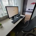 3 Apartment, Center, 1st Floor Flat, Aubg, Wifi, Pc I5 Ssd, Tablet, Androidmitvbox, 3 Led Tvs 200 Channels, Long Terrace, Self-easy-late Check-in Key Box, Before Greece