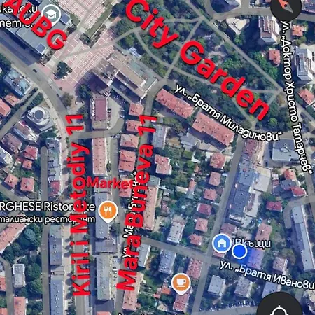 Apartamento 3 Apartment, Center, 1st Floor, Aubg, Free Parking, Pc I5 Ssd, 3 Led Tvs 200 Channels, Wifi, Terrace, Easy-late Check-in, Before Greece *