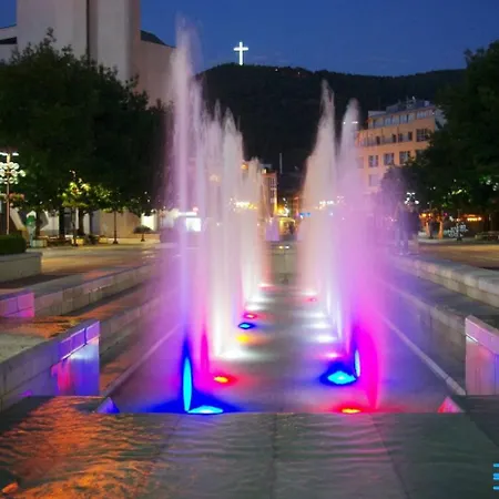 3 Apartment, Center, 1st Floor Flat, Aubg, Wifi, Pc I5 Ssd, Tablet, Androidmitvbox, 3 Led Tvs 200 Channels, Long Terrace, Self-easy-late Check-in Key Box, Before Greece Apartment Blagoewgrad